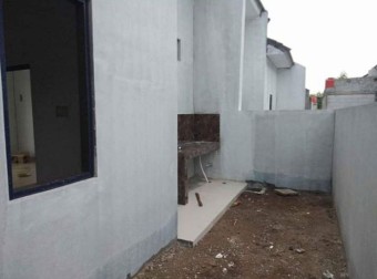 Rumah Dijual di Karangsentosa Karangbahagia Bekasi Bukit Sentosa - Tampak Belakang